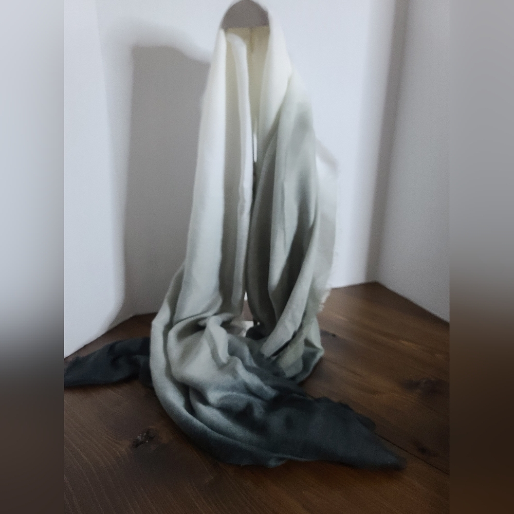 CUSHNIE Horizon Ombre Scarf - Picture 5 of 10